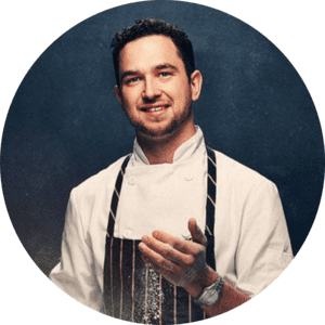Auxiliar de sobremesas Renan Ferreira